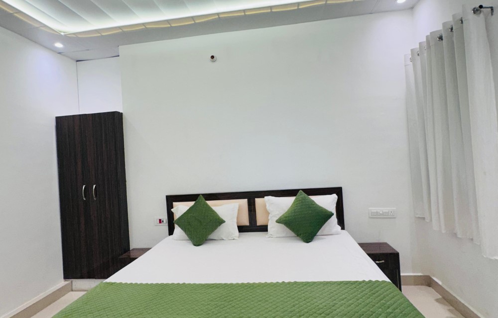 The Nirmala Palace Gallery Pictures