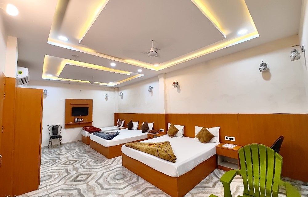 The Nirmala Palace Blog Pictures